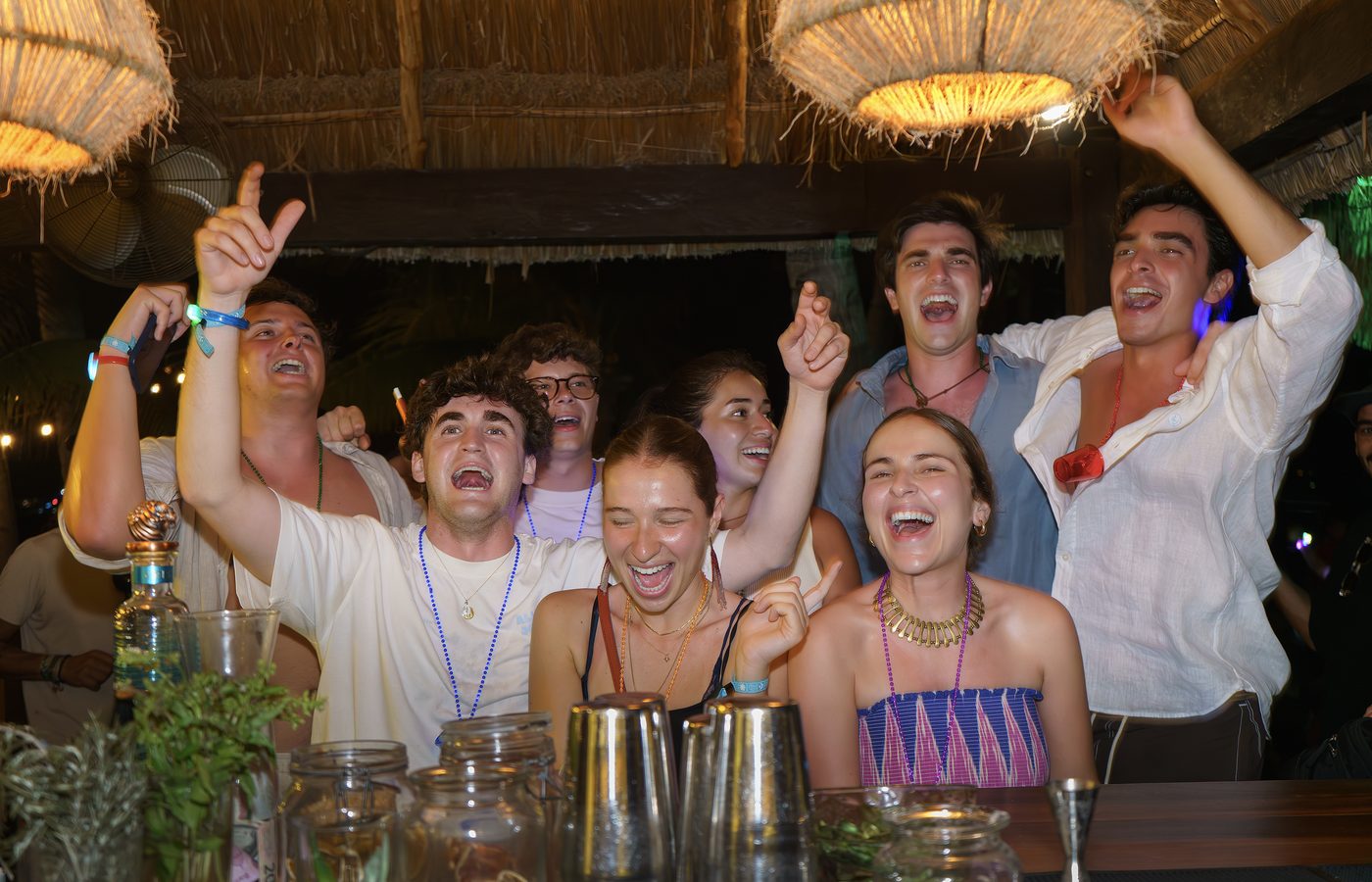 La noche festiva de Green Demon
